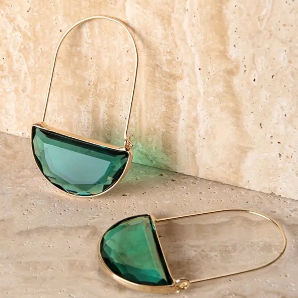 Emerald Green Faceted Stone Gold Drop Earrings Boho Statement